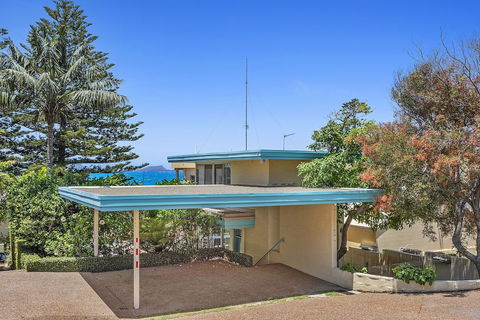 Seaview Cresent, 4 - Tourism Caloundra 0
