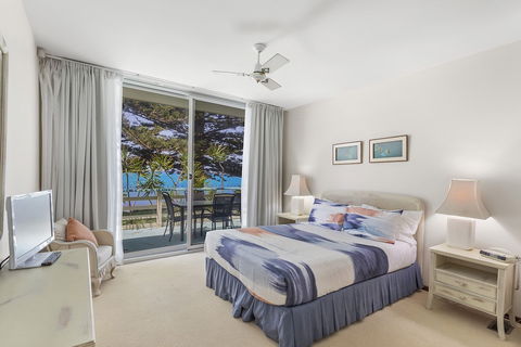 Seaview Cresent, 4 - Tourism Caloundra 3