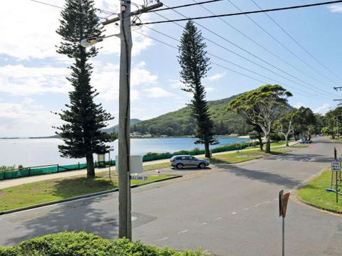2 Shoal Towers 11 Shoal Bay Rd Across The Road To Beautiful Shoal Bay Beach - Tourism Caloundra 6