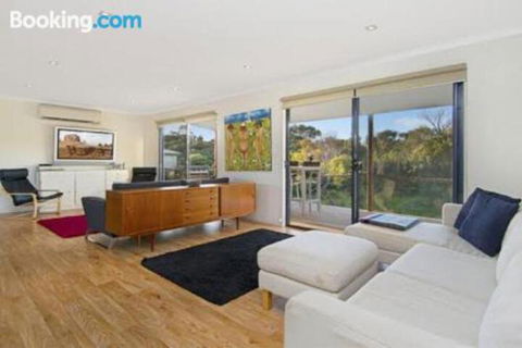 A One One Two At Island Beach - Tourism Caloundra 3