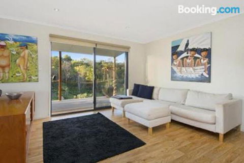 A One One Two At Island Beach - Tourism Caloundra 1