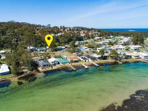 Kendall Cres 49 Burrill Lake - Tourism Caloundra 5