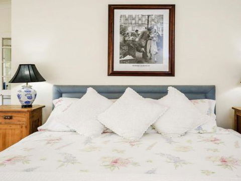 LAVENDER COTTAGE Alpine Southern Highlands 4pm Check Out Sundays - Tourism Caloundra 3