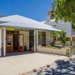 Maand Up - Tourism Caloundra 0