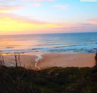 Bombora self contained studio - Tourism Caloundra