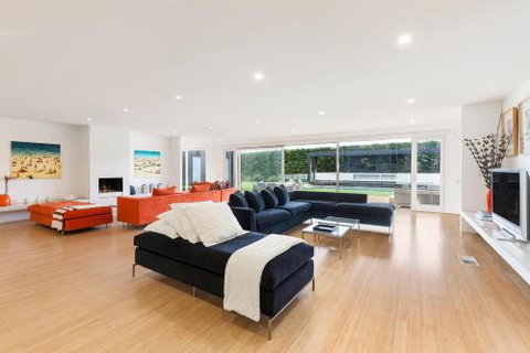 Franklin House - Tourism Caloundra 1