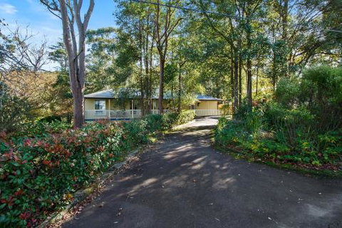Hilldo Lovely Mountainside Accommodation - Tourism Caloundra 0