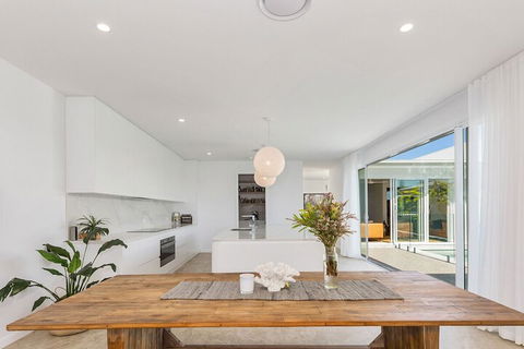 Ocean Pearl - Tourism Caloundra 6