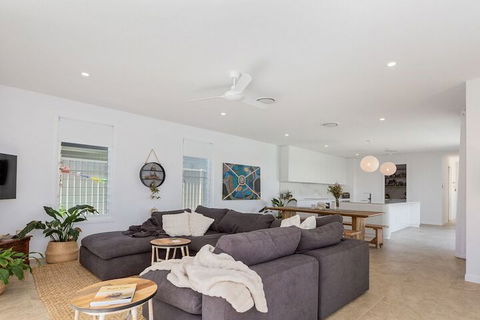 Ocean Pearl - Tourism Caloundra 3