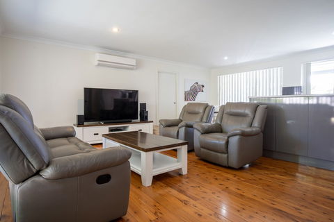 Underwood Road 62 - Tourism Caloundra 1
