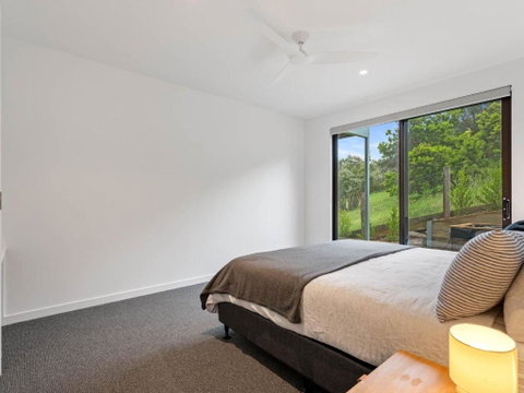 Fairway Views - Tourism Caloundra 6