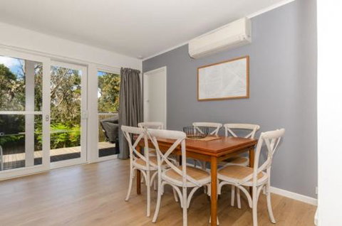 Rosella Cottage Waratah Bay - Tourism Caloundra 5