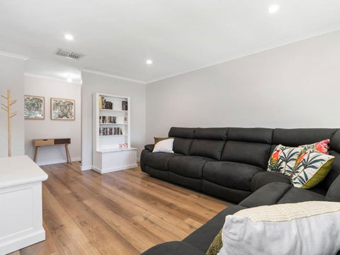 Rosebud Family Escape On Laurens - Tourism Caloundra 4