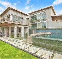 Beachfront Location 28 Mitchell Pde - Tourism Caloundra
