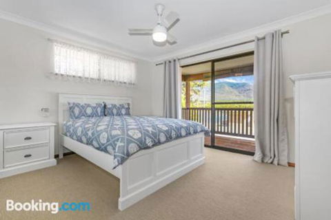 Stingray Shores Your Riverside Escape - Tourism Caloundra 0