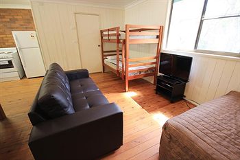 North Coast Holiday Parks Hungry Head Cabins - Tourism Caloundra 2