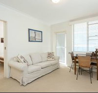 Comfy Convenience in Centennial Park - Tourism Caloundra