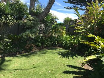 Ocean House At Mollymook - Tourism Caloundra 6