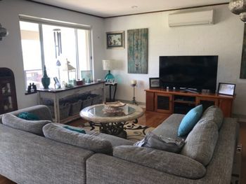 Ocean House At Mollymook - Tourism Caloundra 1
