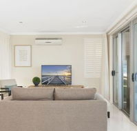 Soldiers Point Road 2 163 Seaside Splendour - Tourism Caloundra