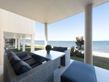Soldiers Point Road 2 163 Seaside Splendour - Tourism Caloundra 3