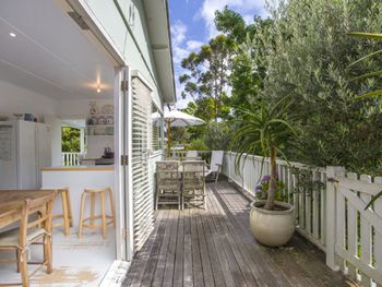 Oriole Street Cottage - Tourism Caloundra 0
