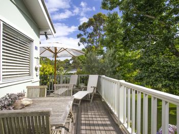 Oriole Street Cottage - Tourism Caloundra 2