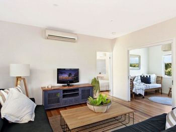 Bali Blue - Tourism Caloundra 0