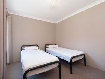 Nicholli Bay Parklands Unit 34 / 2 Gowrie Avenue - Tourism Caloundra 3