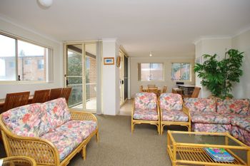 South Pacific Unit 9 Shoal Bay - Tourism Caloundra 0