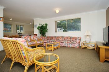 South Pacific Unit 9 Shoal Bay - Tourism Caloundra 2