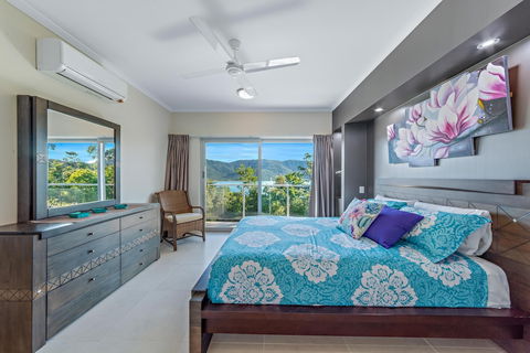 Panoramic Island Views - Tourism Caloundra 4
