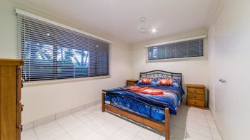 Shute Thru - Tourism Caloundra 1