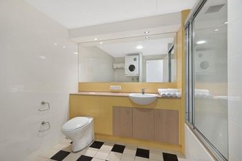 The Oak Room 106 - Tourism Caloundra 3