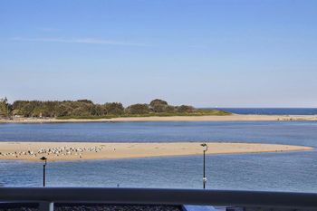 The Oak Room 106 - Tourism Caloundra 2