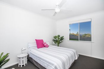 Toms Beach House - Tourism Caloundra 6