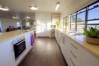 Sippers At Ballandean - Tourism Caloundra 1