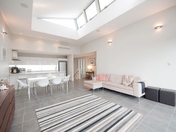 Boat Harbour Holiday 10 Noamunga Street - Tourism Caloundra 0