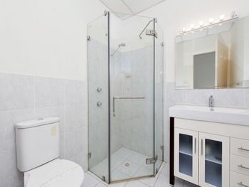 Sandy Point Road Unit 337 265 Pacific Blue - Tourism Caloundra 5