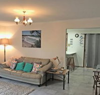 Narrawallee Escape - Tourism Caloundra