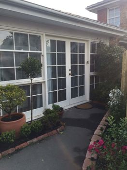 Nutgrove Beach Studio Apartment - Tourism Caloundra 0