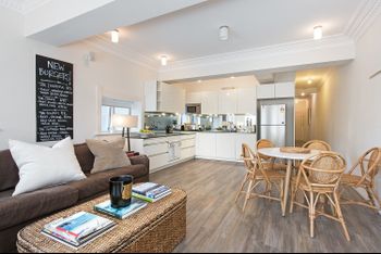 Bondi Beach Waterfront - Tourism Caloundra 0