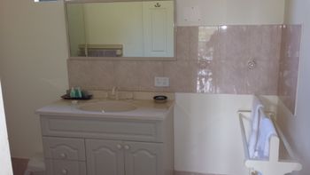 Nannup Valley Chalets - Tourism Caloundra 6