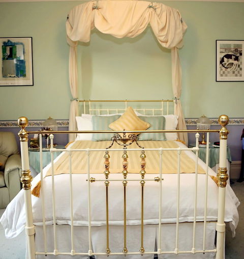 Forgandenny Bed & Breakfast - Tourism Caloundra 4