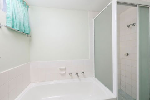 Ebbtide Unit 07 - Tourism Caloundra 3