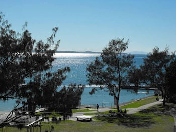 Beachpoint Unit 202 - Tourism Caloundra 0