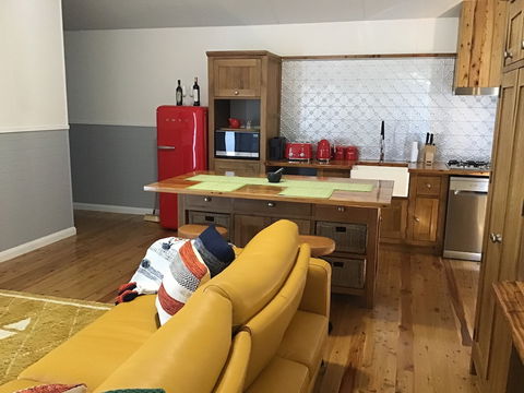 Mudgee Apartments On George Street - Tourism Caloundra 6