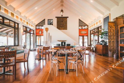 Paradise Cove Resort - Tourism Caloundra 1
