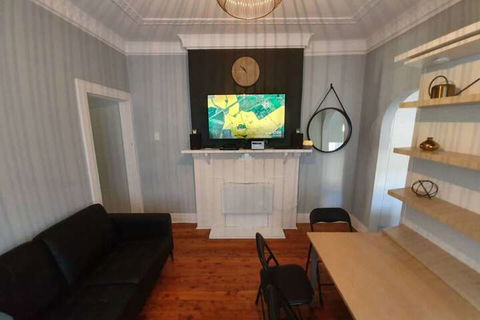 Incredible Location 2 Bedroom Bondi Beach Apartment - Tourism Caloundra 5