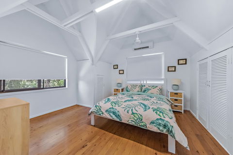 Coastal Cottage - Cannonvale - Tourism Caloundra 4